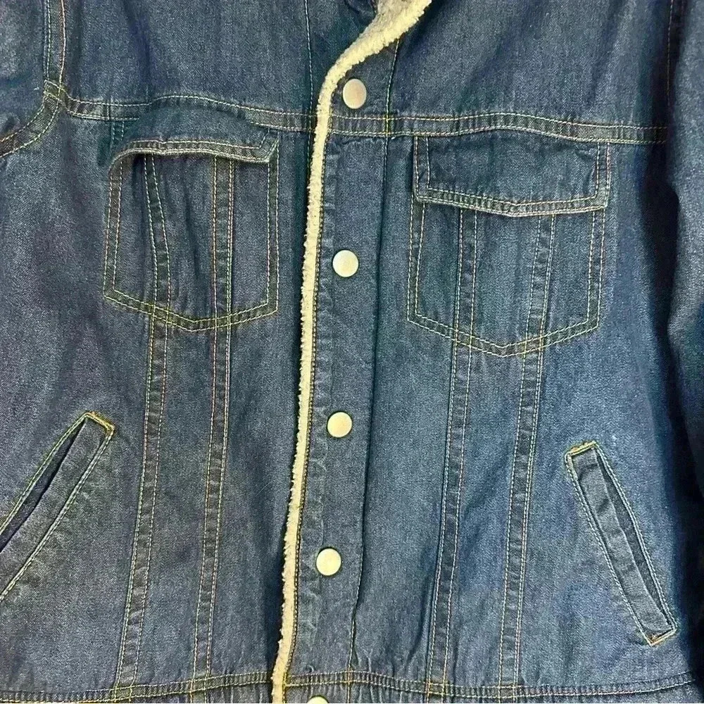 Vintage 90’s Sherpa lined denim jacket coat medium snap closure trucker barn - Picture 5 of 9